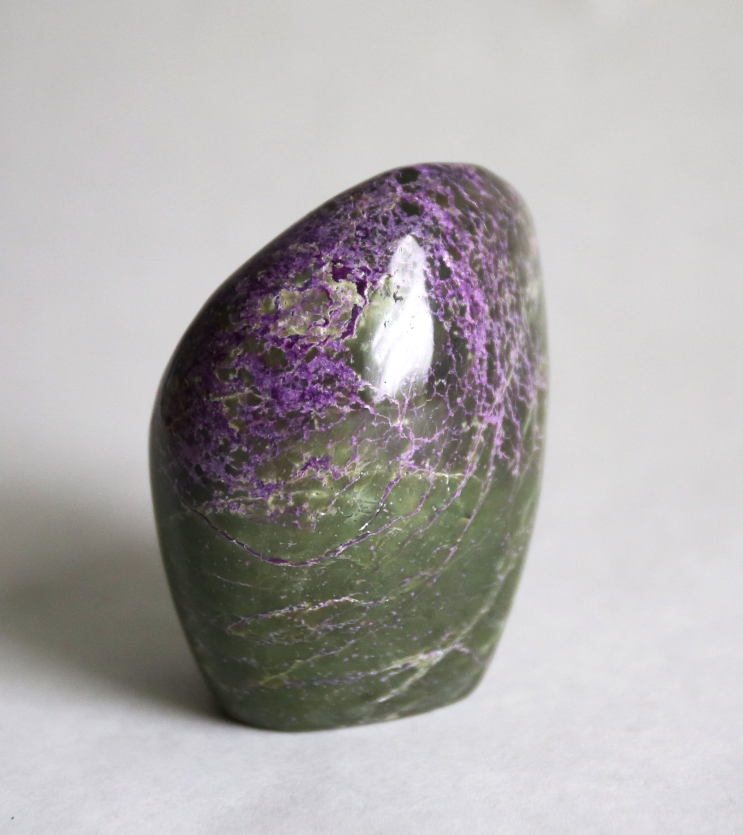 Serpentine and Stichtite Freeform
