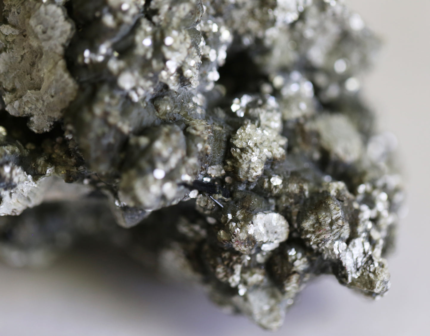 Quartz on Vermiculite Mica Matrix