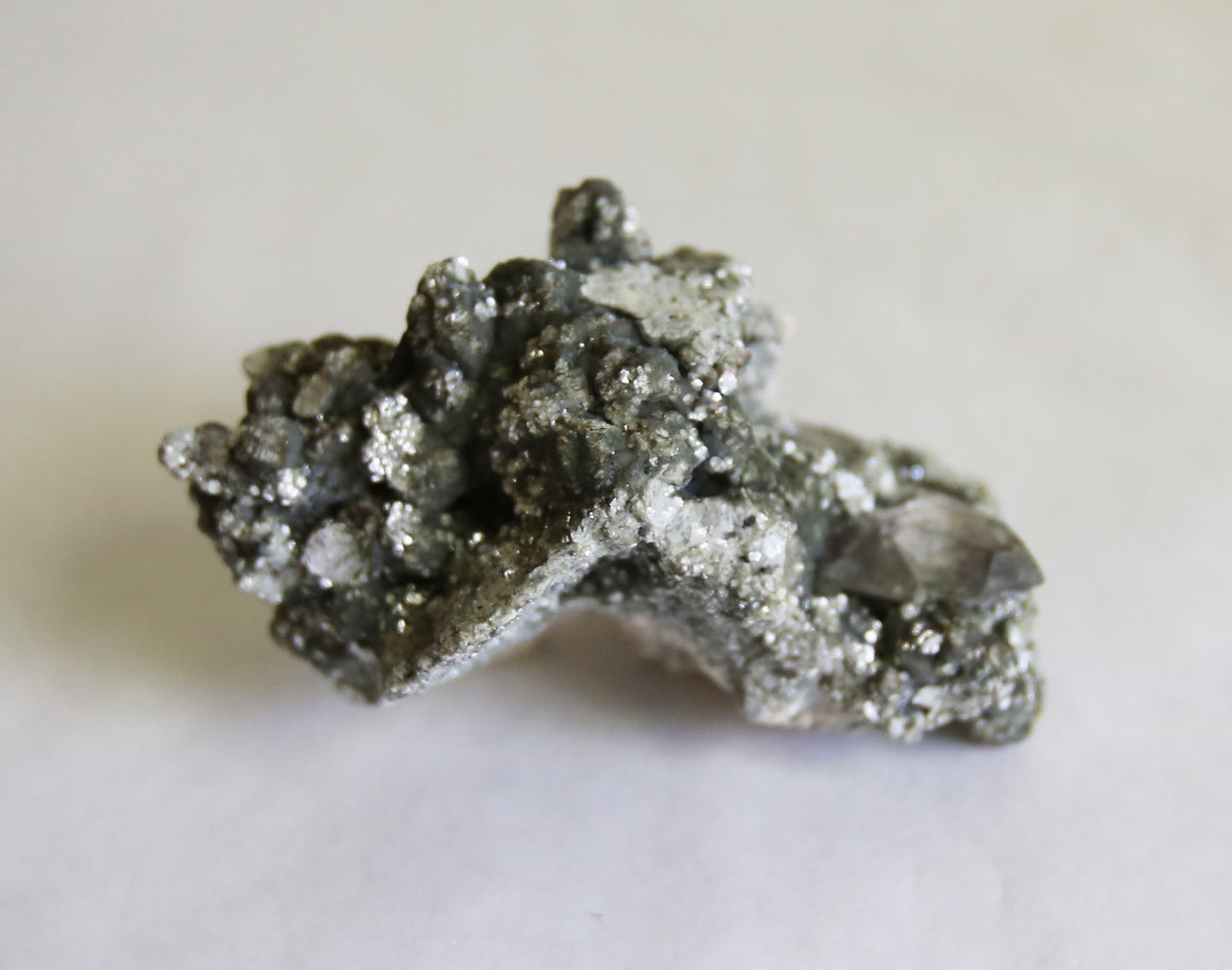 Quartz on Vermiculite Mica Matrix