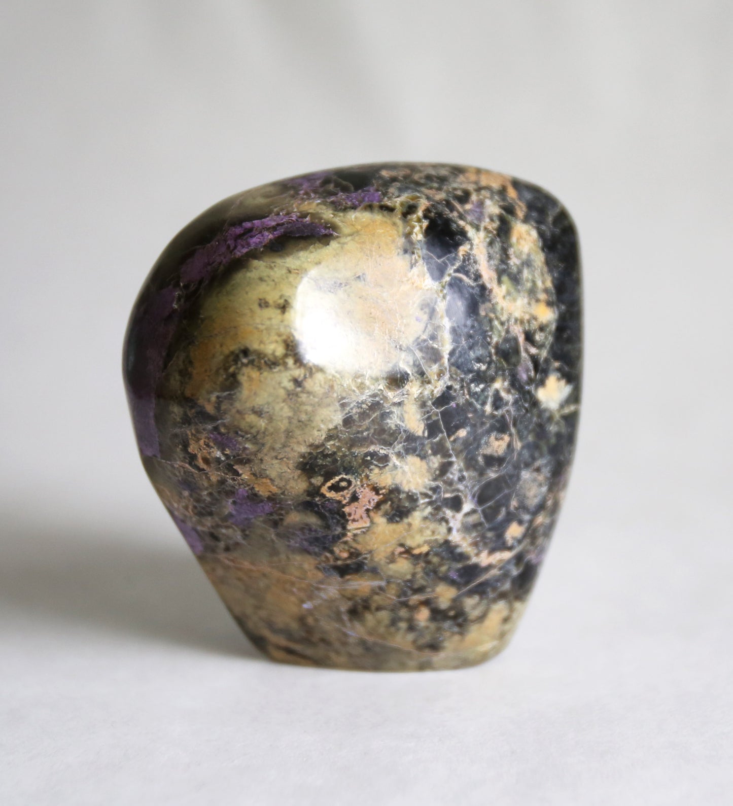 Stichtite and Serpentine Freeform